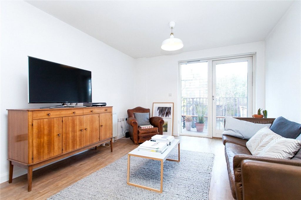 Property photo 3 of 14 Picture No. 04