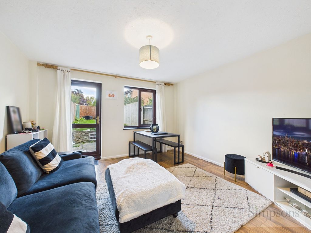 Property photo 2 of 11