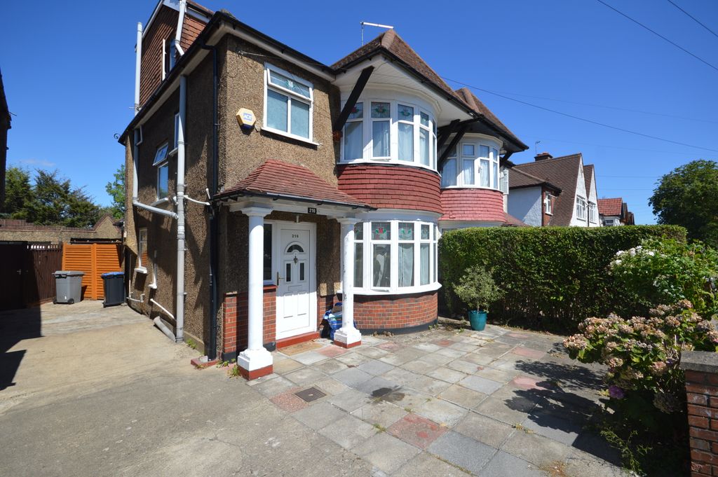 Property photo 1 of 24