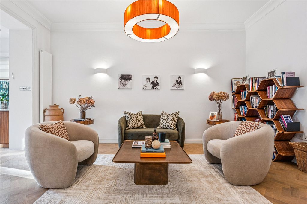 Property photo 3 of 19 Reception Room