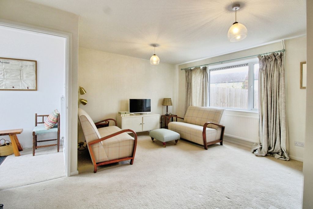Property photo 2 of 8 Picture No. 07