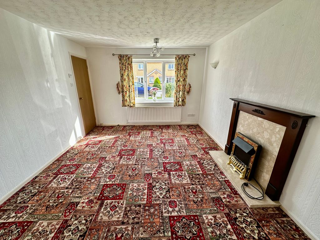 Property photo 2 of 17 Img_9724