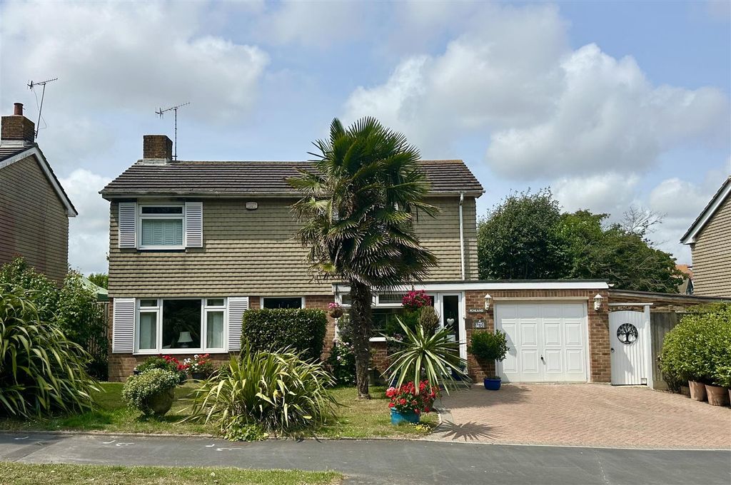 Property photo 1 of 22