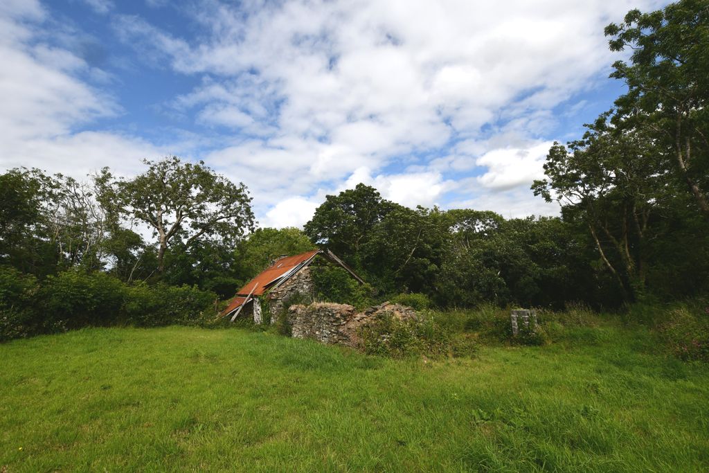 Property photo 2 of 4