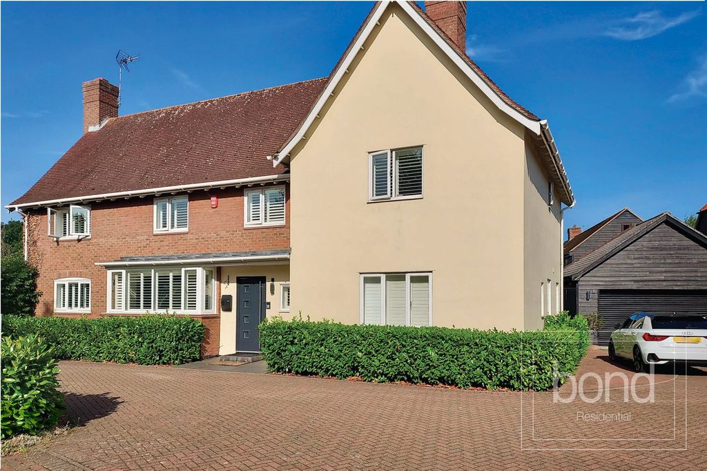 Property photo 1 of 31