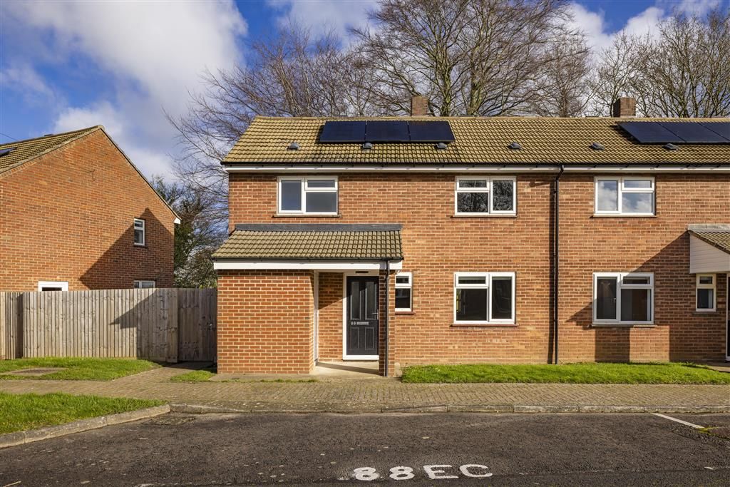 Property photo 1 of 1 Bedroom 1