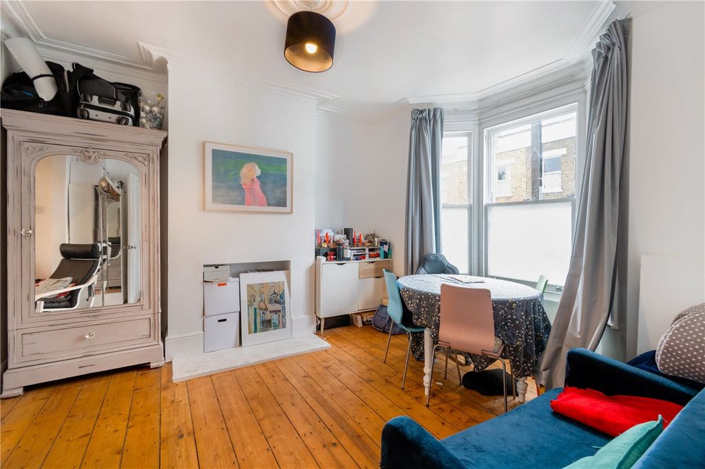 Property photo 2 of 16 Dining