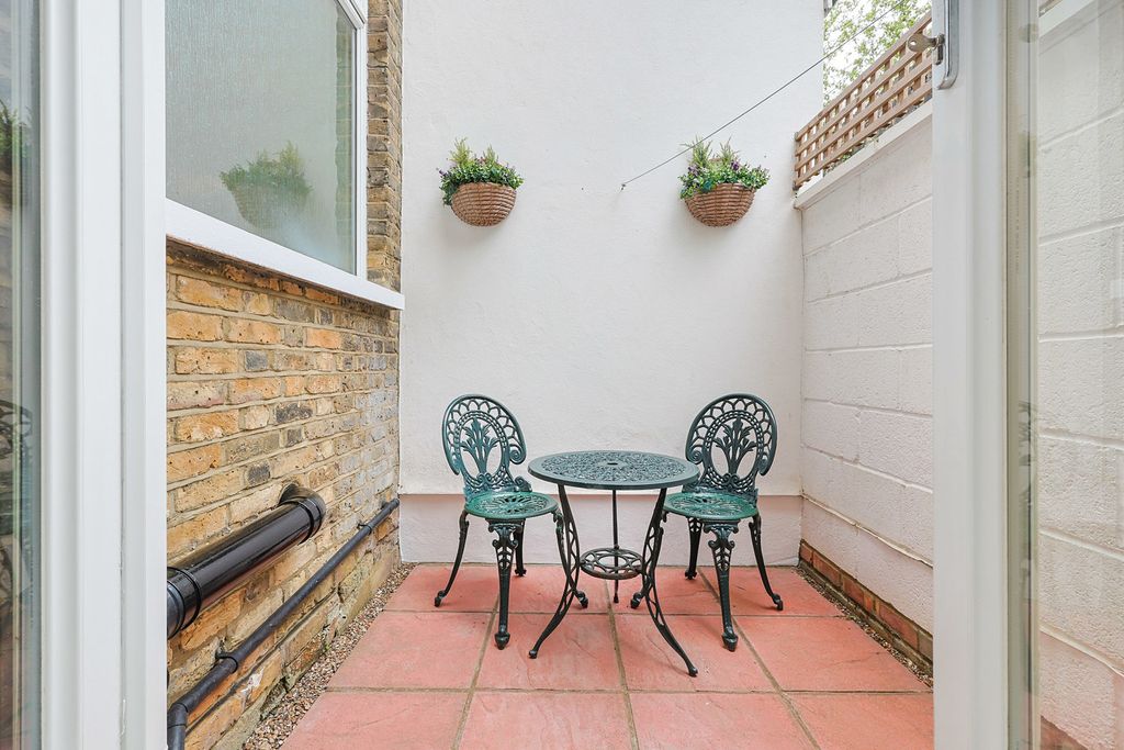 Property photo 3 of 9 Patio