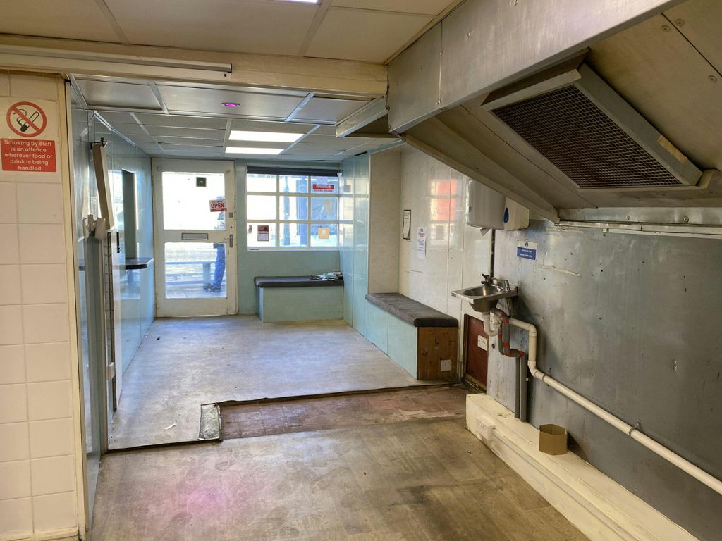 Property photo 2 of 6 Image 2