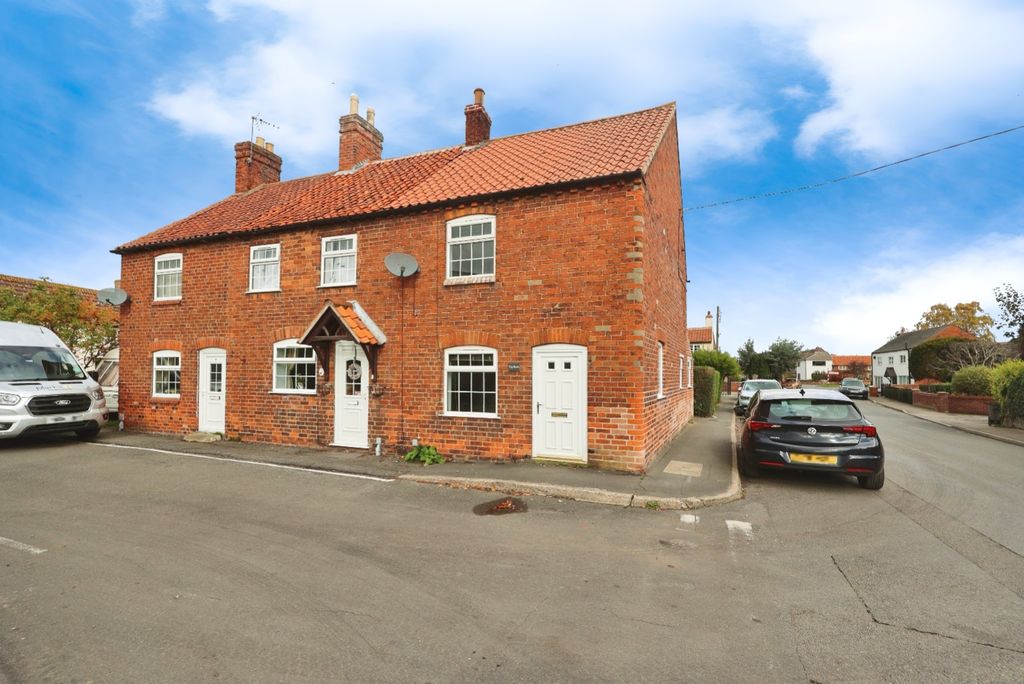 Property photo 1 of 16 4614150