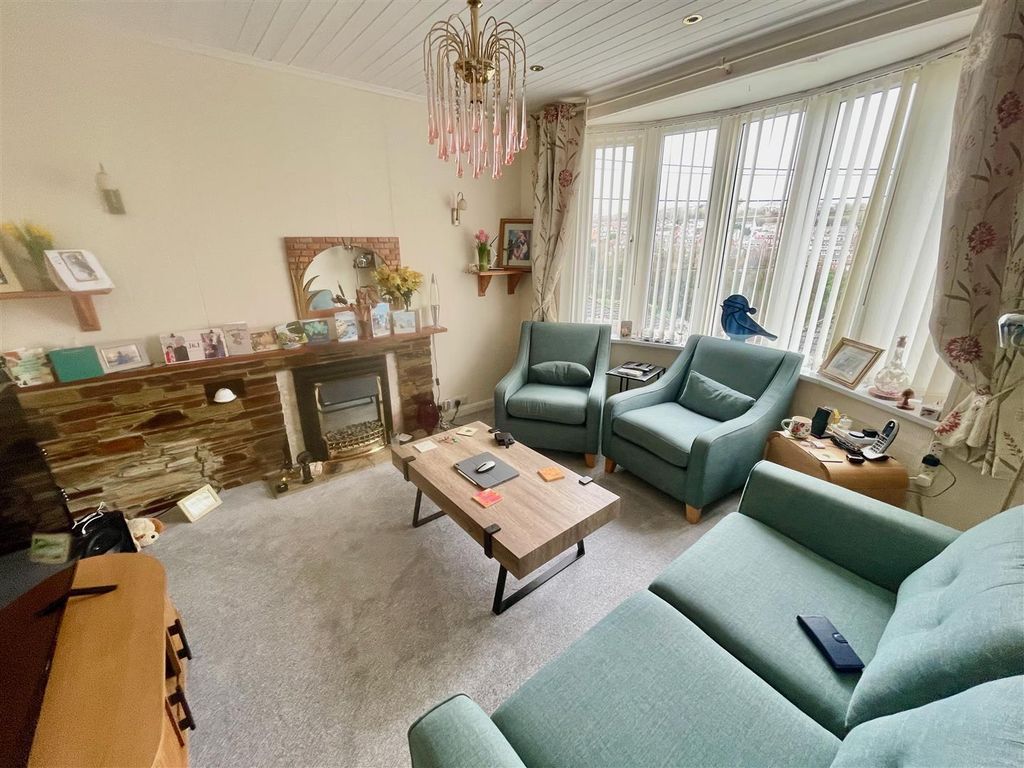 Property photo 2 of 12 Fullsizerender (10).Jpeg