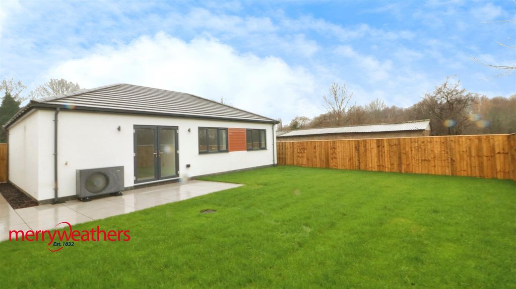 Property photo 3 of 14