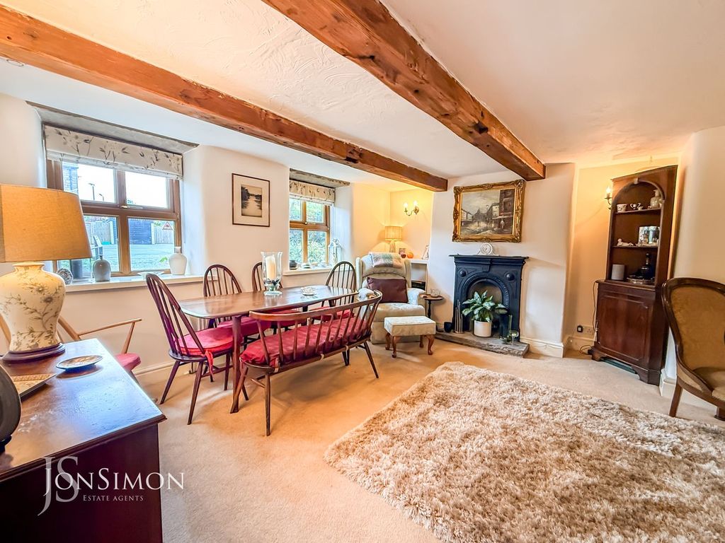 Property photo 3 of 34