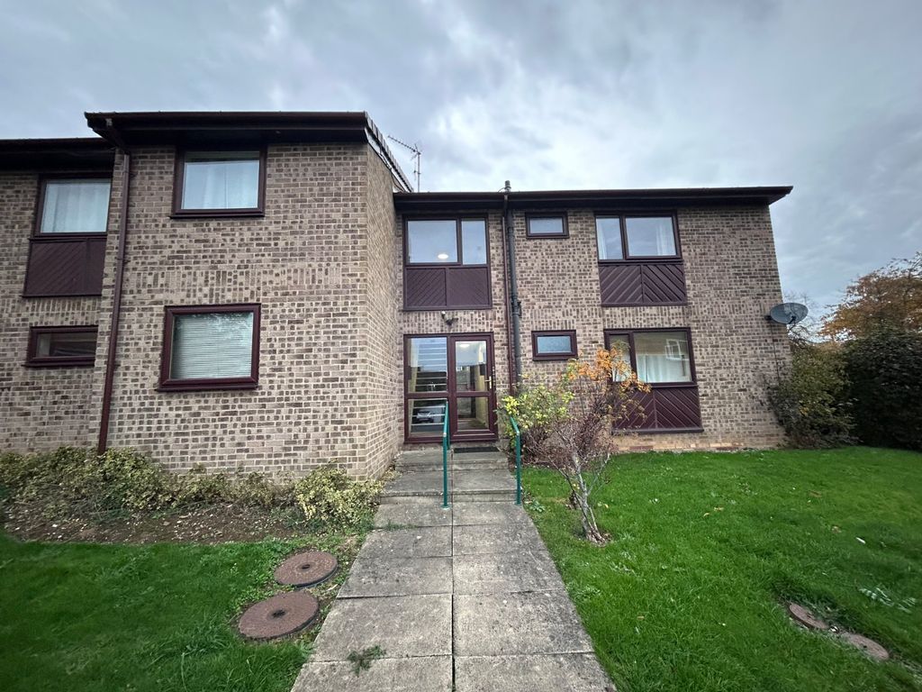 Property photo 1 of 10 External