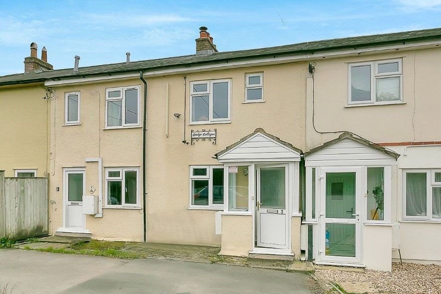 Property photo 2 of 38