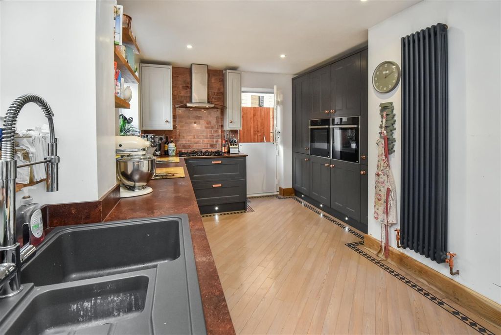 Property photo 2 of 28 Dsc_0045.Jpg