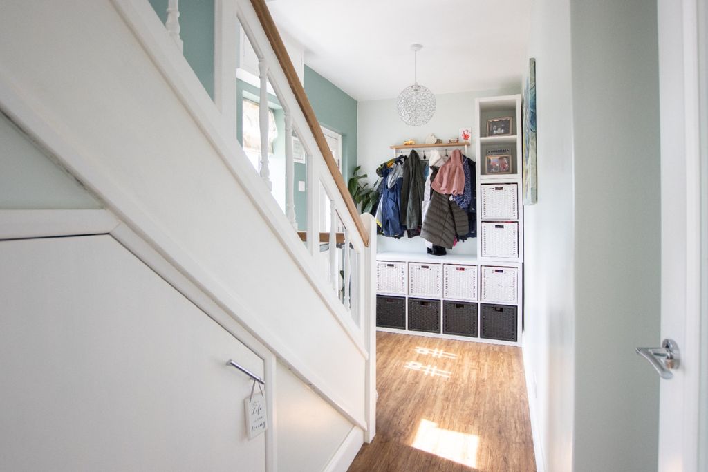 Property photo 2 of 35 5282603
