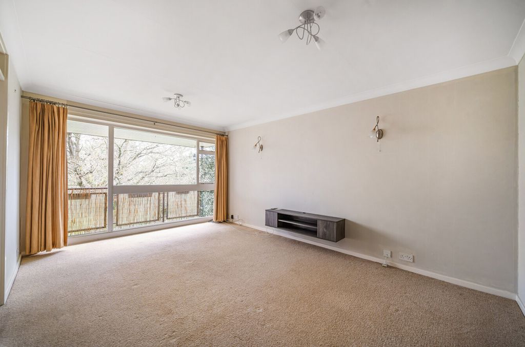 Property photo 2 of 15 Picture 2