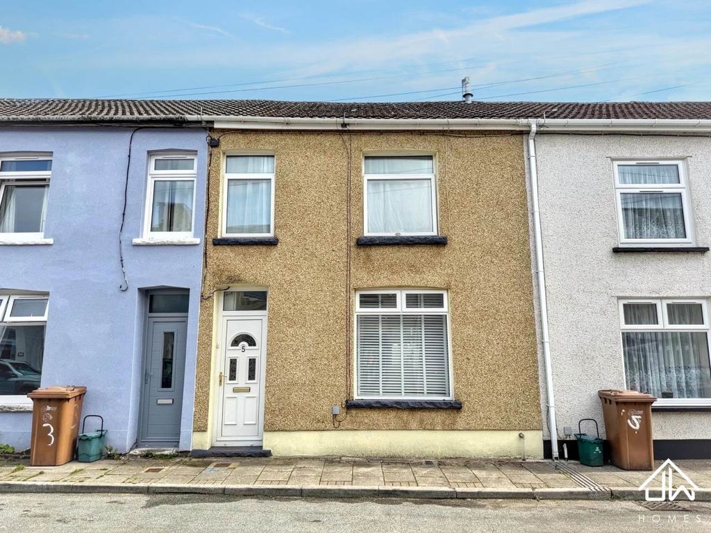 Property photo 1 of 16 Ext 1