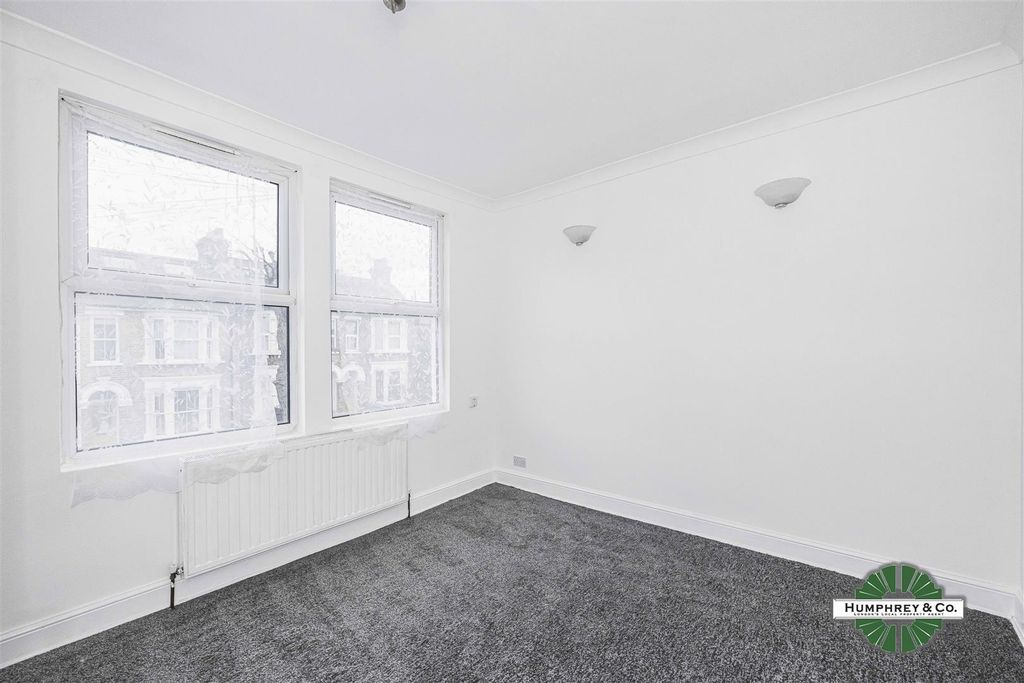 Property photo 2 of 11 10A    Guernsey Road -006.Jpg