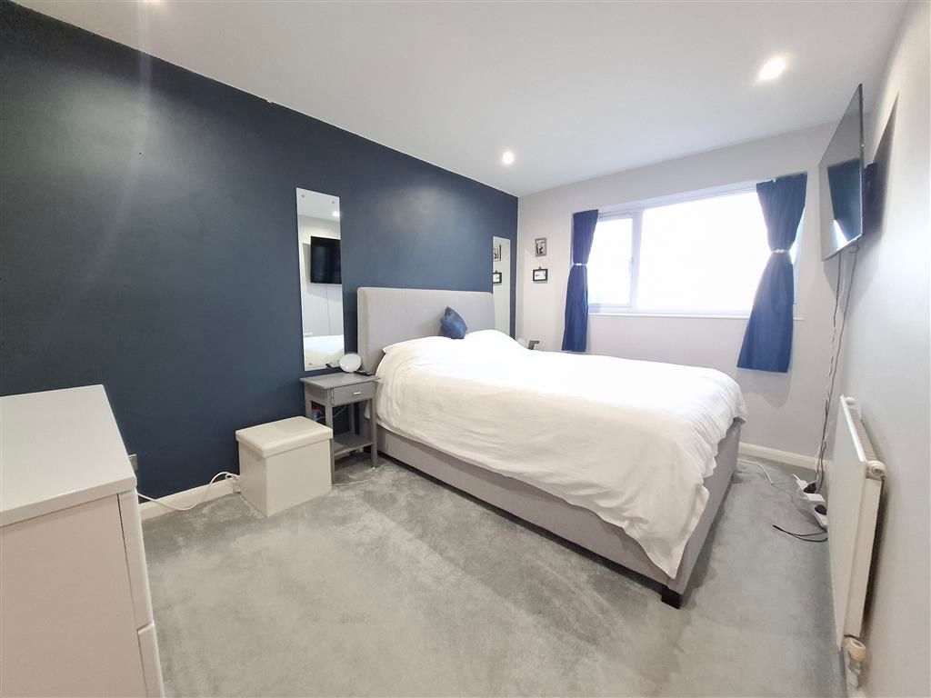 Property photo 1 of 16 Exterior