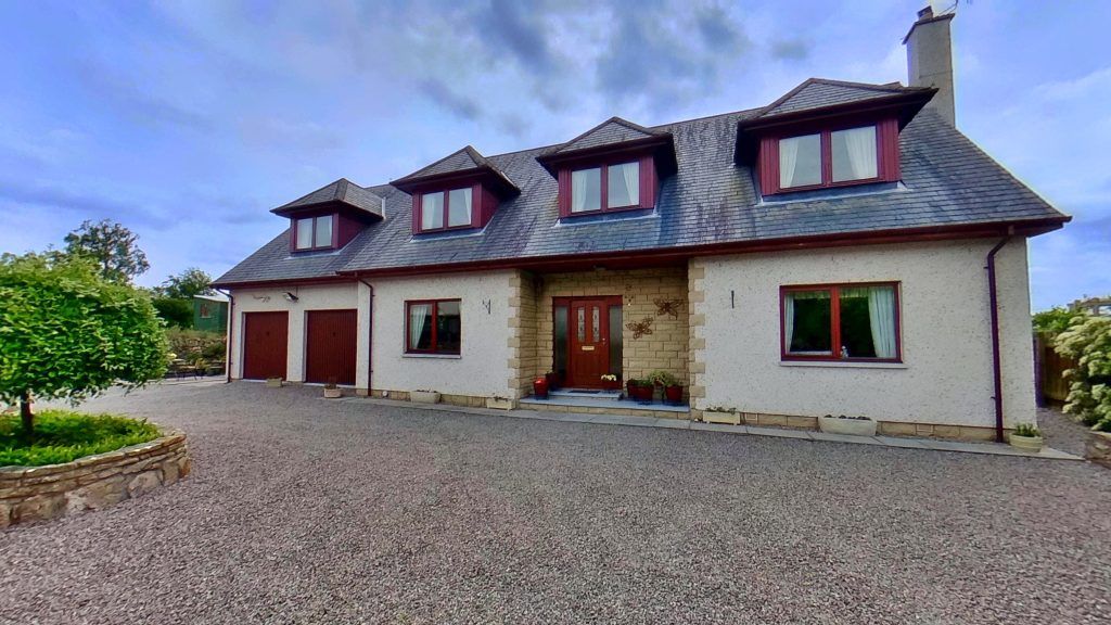 Property photo 1 of 34