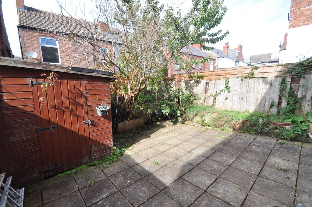 Property photo 3 of 38