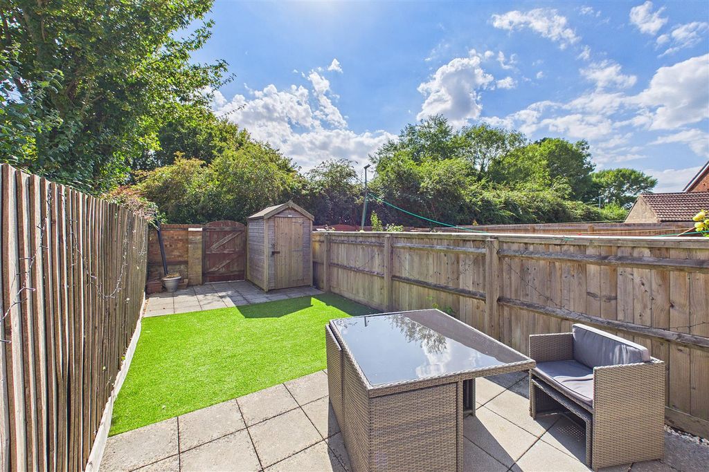 Property photo 2 of 14