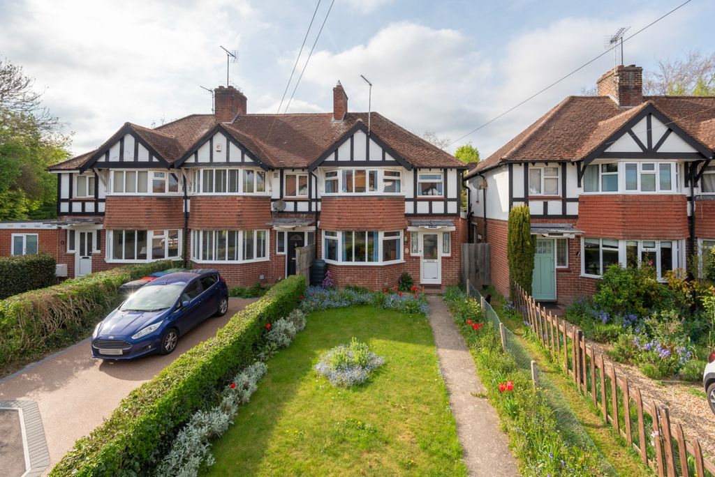 Property photo 1 of 17 4033944