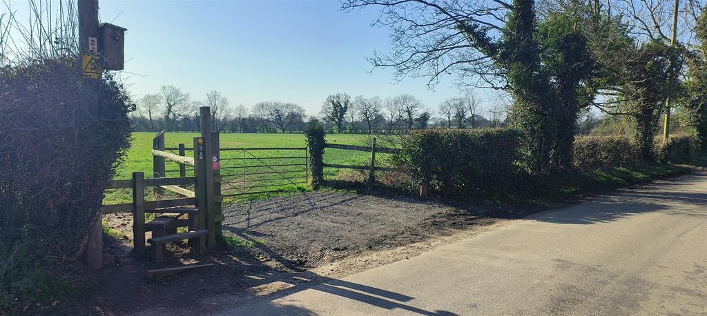 Property photo 3 of 8 Img20260304141130.Jpg