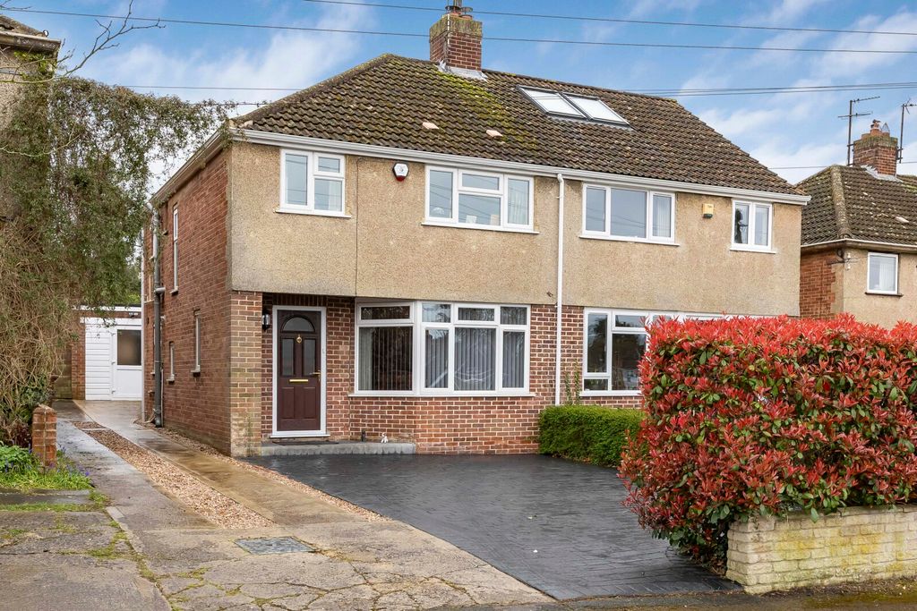 Property photo 1 of 15 Picture No. 01