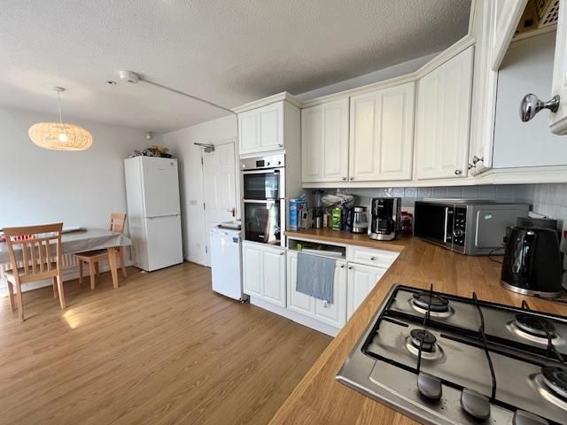 Property photo 1 of 3 Kitchen