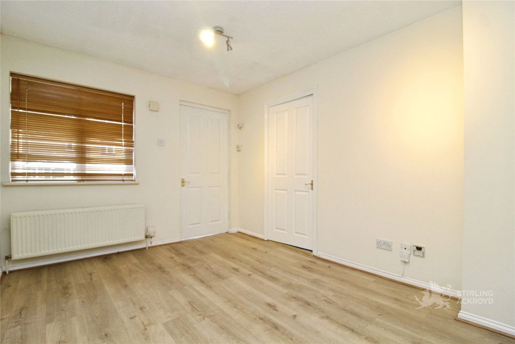Property photo 2 of 10 Picture No. 20