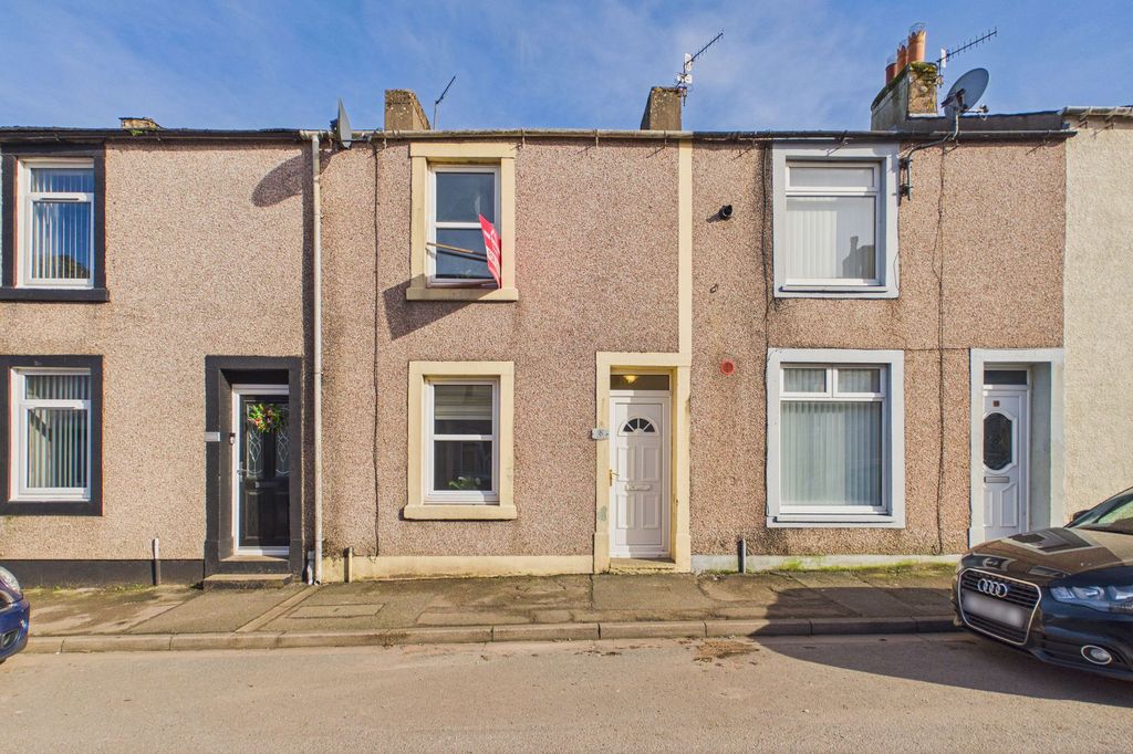 Property photo 2 of 14