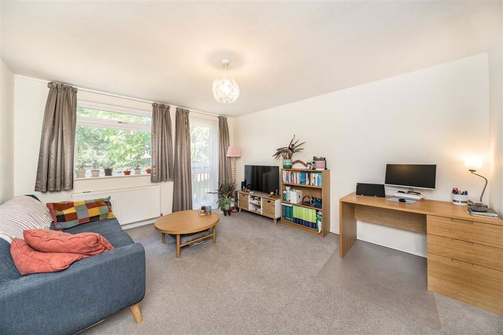 Property photo 2 of 4
