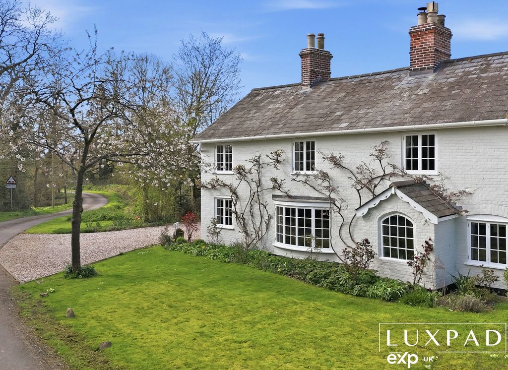 Property photo 1 of 35