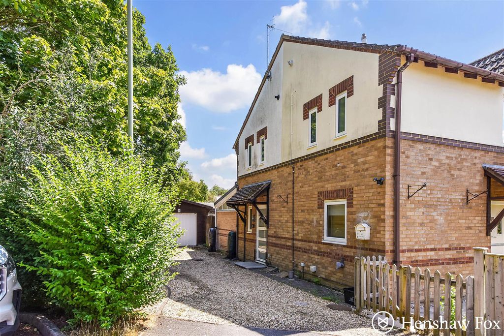 Property photo 1 of 18 Ph3_6082639 - Copy.Jpg