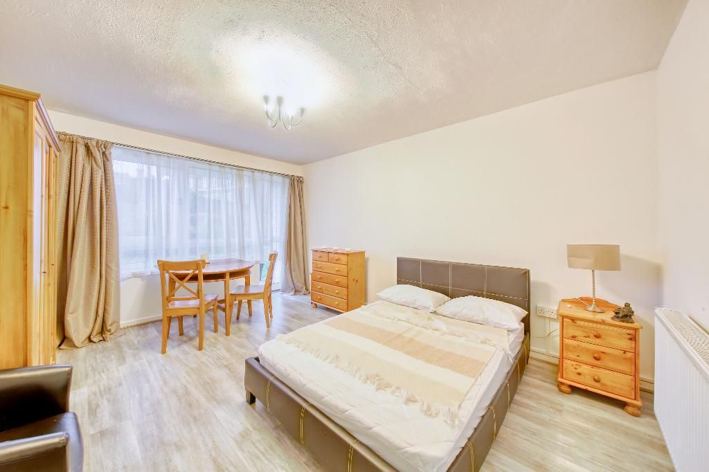 Property photo 2 of 8 Photo 2