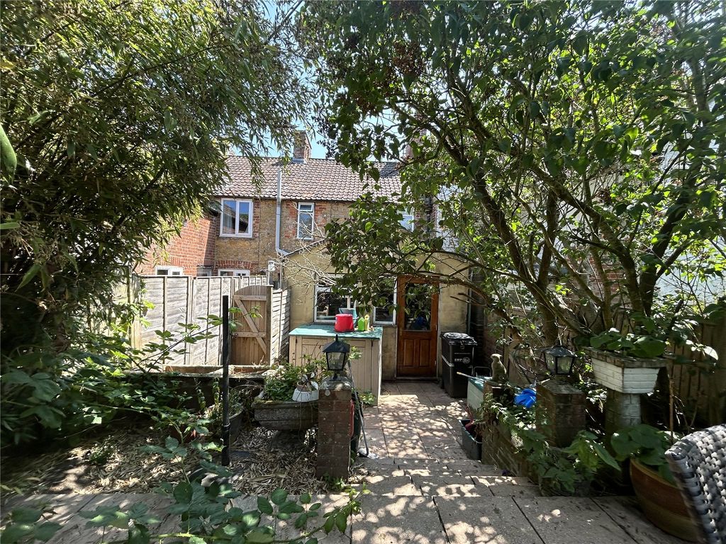 Property photo 2 of 9 Picture No. 04