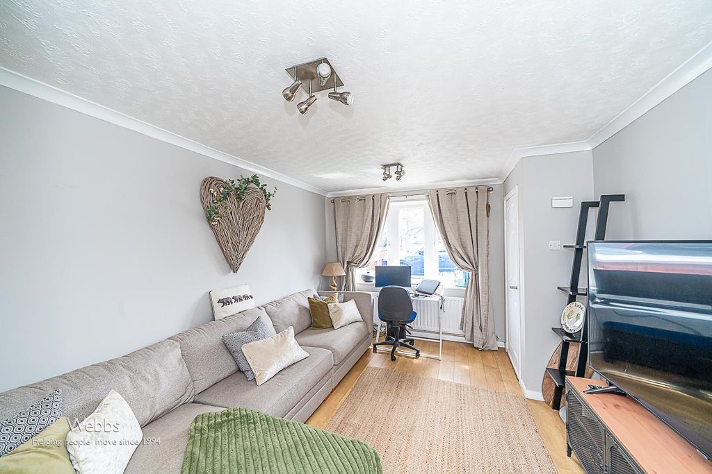 Property photo 2 of 19 Â© Webbs Estate Agents Â© (2 Of 20).Jpg