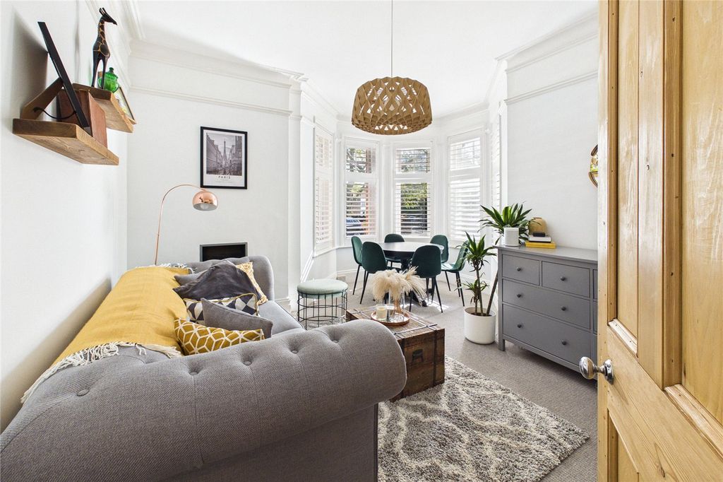 Property photo 1 of 15 Picture No. 03