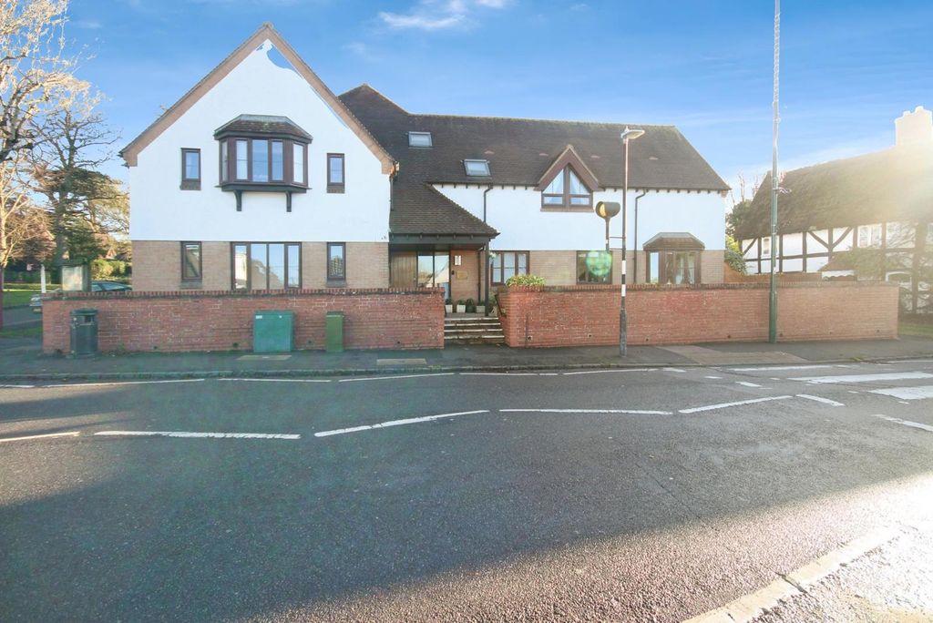 Property photo 1 of 15 Pbox-Img.Jpg