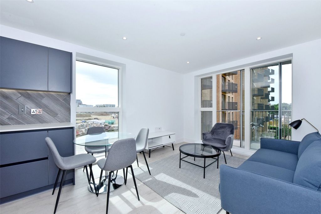 Property photo 1 of 17 Reception Room