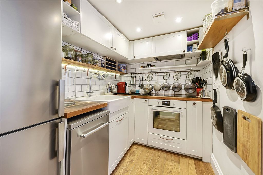 Property photo 3 of 16 Picture No. 16