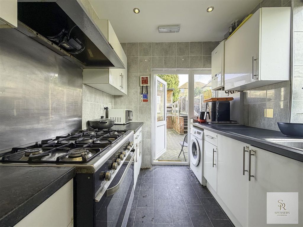 Property photo 2 of 12 Img_5722.Jpg