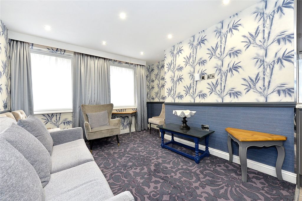 Property photo 2 of 15 Picture No. 10