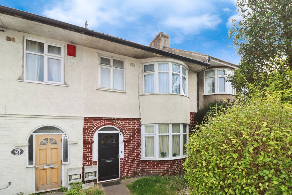 Property photo 1 of 17
