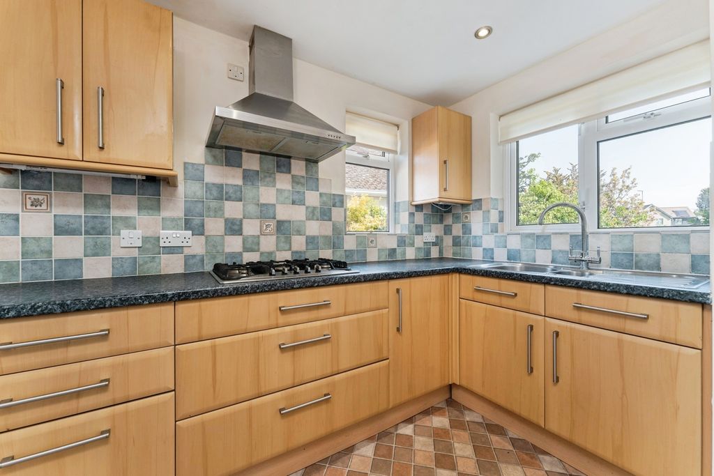 Property photo 3 of 29 Pbox-Img.Jpg