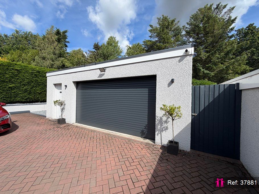 Property photo 2 of 30