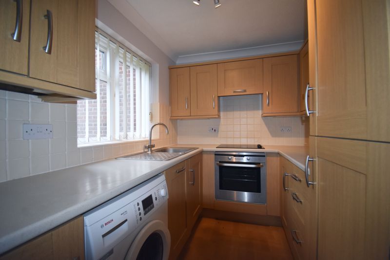 Property photo 2 of 10 Photo 9